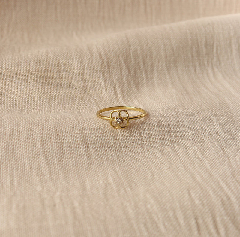14K Gold and Diamond Geometric Flower Ring