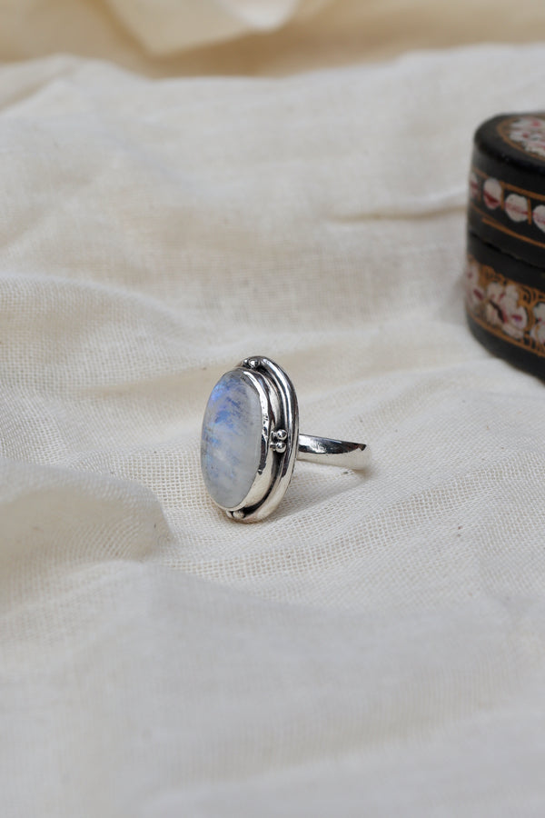 Moonlight Silver ring