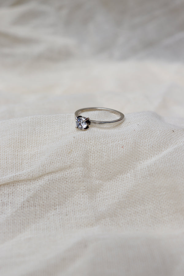 Silver Solitaire clear stone ring