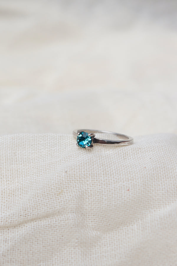 Silver Solitaire blue stone ring