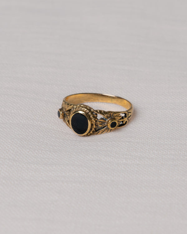 8K gold floral patterned ring