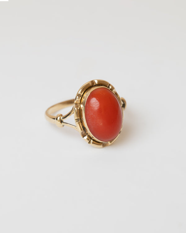 10K Soft Glow Coral Ring