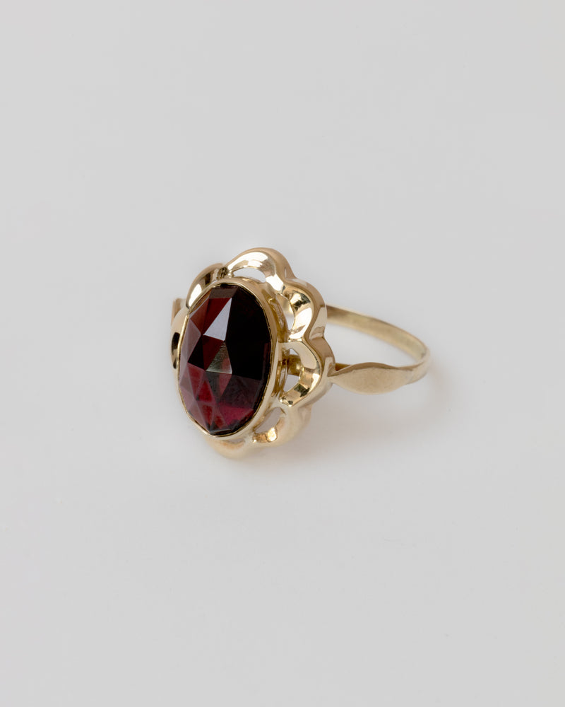 14K Garnet Delight Ring