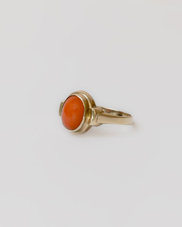 8K Sunlit Coral Ring